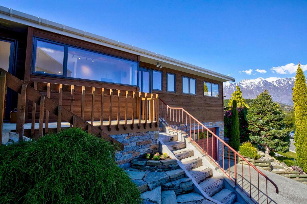 Tranquil Heights Villa ควีนส์ทาวน์ ภายนอก รูปภาพ